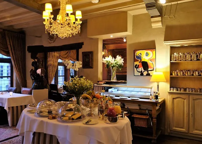 Relais Bourgondisch Cruyce, A Luxe Worldwide Hotel